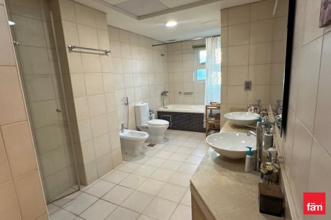 Apartment de 3 dormitorios en Palm Jumeirah, UAE No. 148575 12