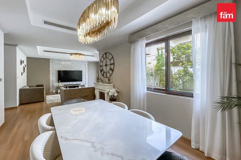 3 bedrooms Villa in Reem, UAE No. 148576 7