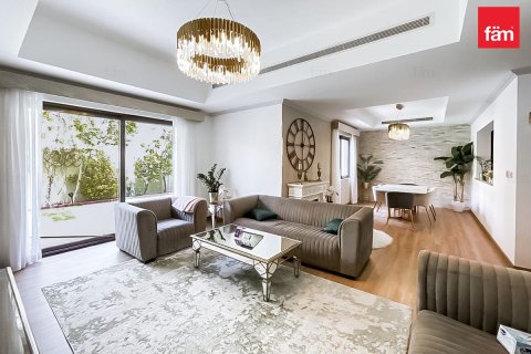 3 bedrooms Villa in Reem, UAE No. 148576 3