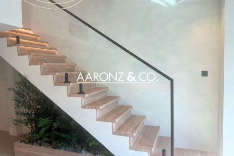 Квартира с 2 спальнями  №132695 6