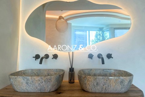 Квартира с 2 спальнями  №132695 20