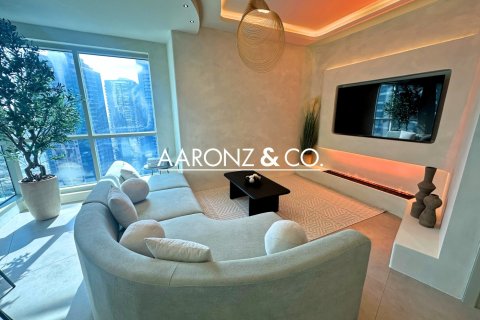 Квартира с 2 спальнями  №132695 3