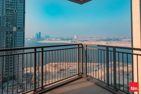 Appartement de 3 chambres à Dubai, UAE No. 163688
