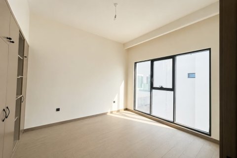 Вилла с 6 спальнями в Damac Lagoons, ОАЭ №166947