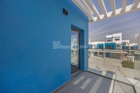 Таунхаус с 4 спальнями в Damac Lagoons, ОАЭ №166946 15