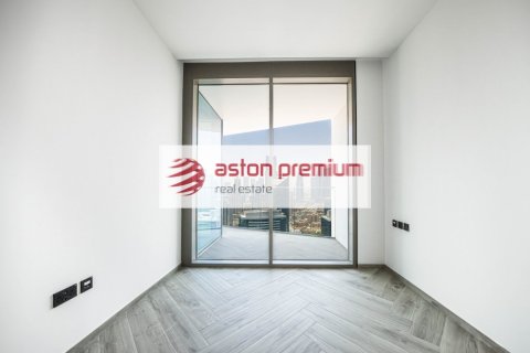 2 bedrooms Apartment in Business Bay, UAE No. 198934 15