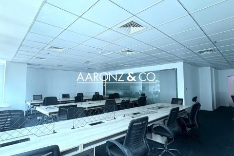 372مربع، مكتب في الخليج التجاري, الإمارات العربية المتحدة رقم 112621 8