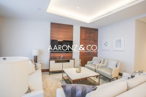 Hotel Apartamento de 3 dormitorios en Downtown Dubai (Downtown Burj Dubai), UAE No. 149938