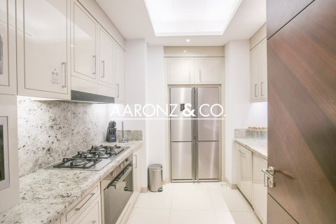 Hotel Apartamento de 3 dormitorios en Downtown Dubai (Downtown Burj Dubai), UAE No. 149938 14