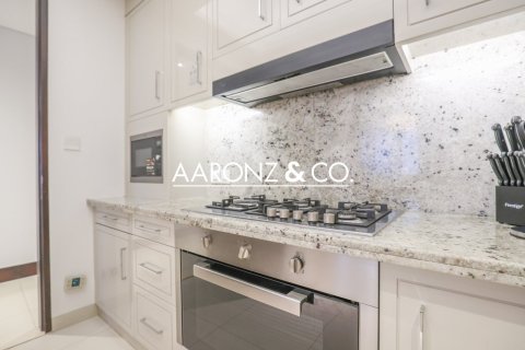 Hotel Apartamento de 3 dormitorios en Downtown Dubai (Downtown Burj Dubai), UAE No. 149938 16