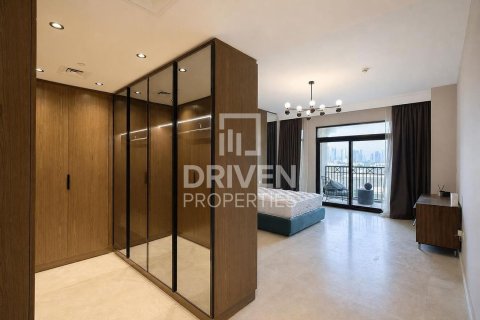 Apartment de 4 dormitorios en Umm Suqeim 3, UAE No. 189615 8