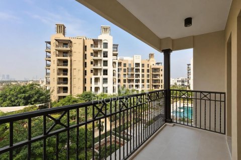 Apartment de 4 dormitorios en Umm Suqeim 3, UAE No. 189615 21