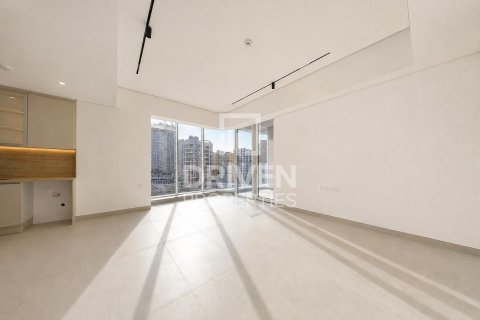 Apartment de 1 dormitorio en Al Jaddaf, UAE No. 189619