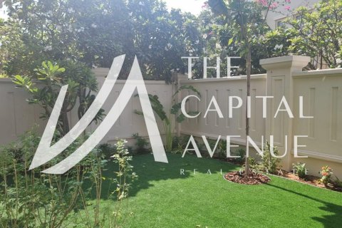 Villa de 4 dormitorios No. 120163 12