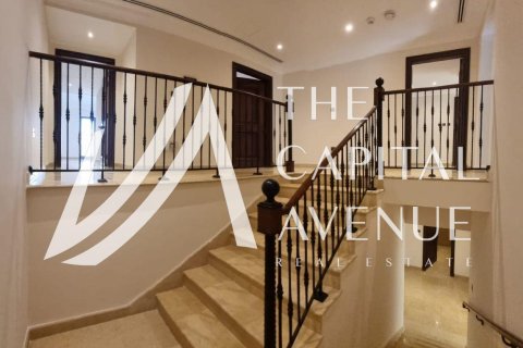 Villa de 4 dormitorios No. 120163 5