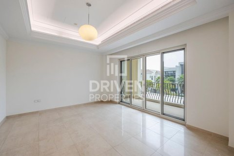 Villa de 4 dormitorios en District One, UAE No. 201329 12