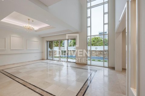 Villa de 4 dormitorios en District One, UAE No. 201329 5