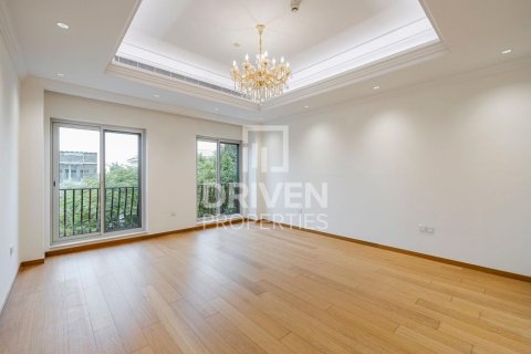 Villa de 4 dormitorios en District One, UAE No. 201329 18