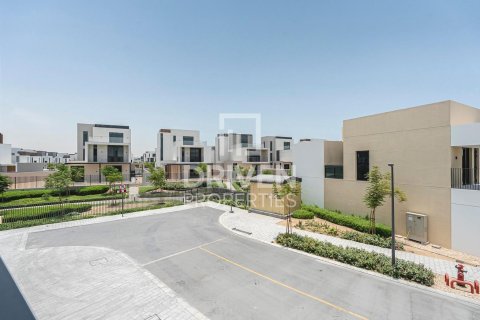 Townhouse de 4 dormitorios en Arabian Ranches 3, UAE No. 191393 23