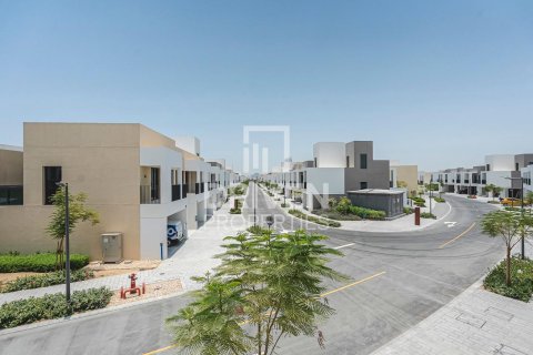 Townhouse de 4 dormitorios en Arabian Ranches 3, UAE No. 191393 24
