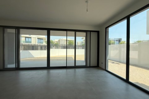 5 bedrooms Villa in Jebel Ali, UAE No. 199739 10