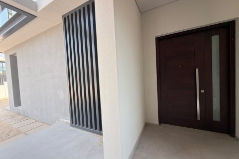 5 bedrooms Villa in Jebel Ali, UAE No. 199739 18