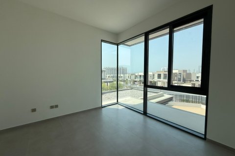 5 bedrooms Villa in Jebel Ali, UAE No. 199739 3