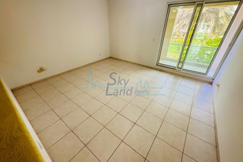 3 غرف نوم فيلا  رقم 125037 12