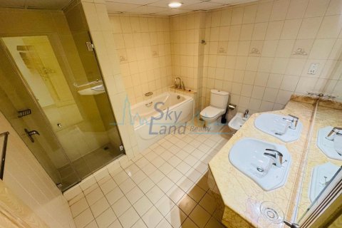 3 غرف نوم فيلا  رقم 125037 15