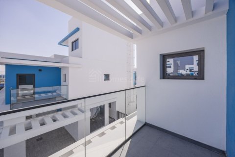 Таунхаус с 4 спальнями в Damac Lagoons, ОАЭ №150578 3