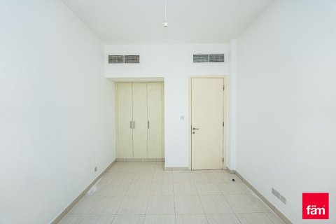 3 bedrooms Villa in Dubai, UAE No. 165321 5