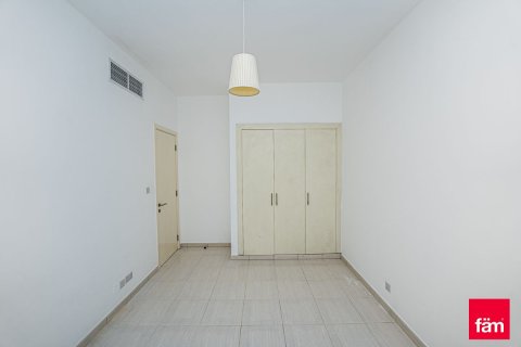 3 bedrooms Villa in Dubai, UAE No. 165321 24