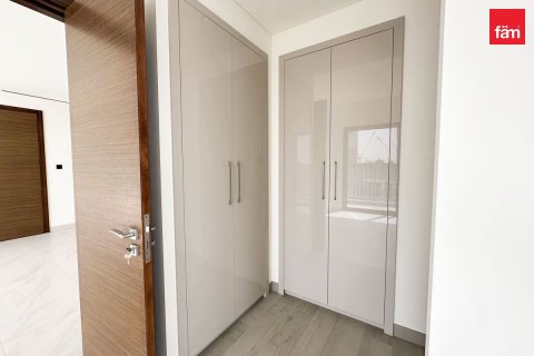 Квартира с 3 спальнями в Дубай, ОАЭ №208167 13