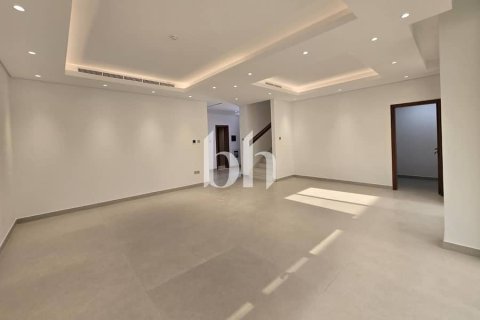 Villa de 3 dormitorios  No. 113095 2