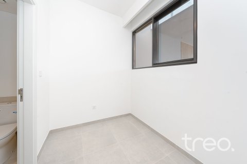 3 bedrooms Villa in Mudon, UAE No. 188040 18