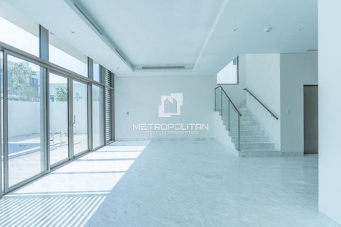 Вилла с 4 спальнями №128558 3