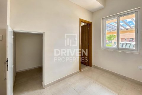 Townhouse de 3 dormitorios en Amaranta, UAE No. 191448 4