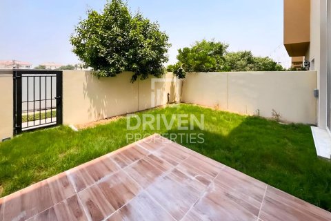 Townhouse de 3 dormitorios en Amaranta, UAE No. 191448 14