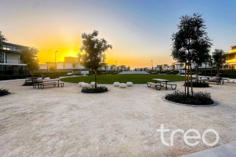 4 bedrooms Villa in The Valley, UAE No. 188009 10