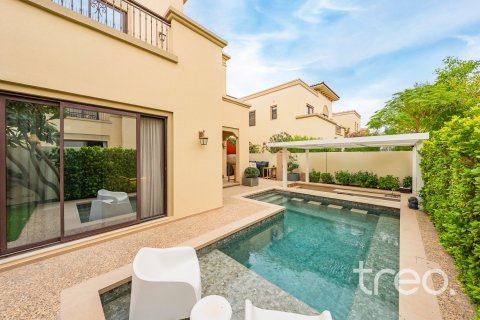Villa de 4 dormitorios en Palma, UAE No. 188006 3