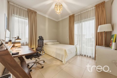 Villa de 4 dormitorios en Palma, UAE No. 188006 23