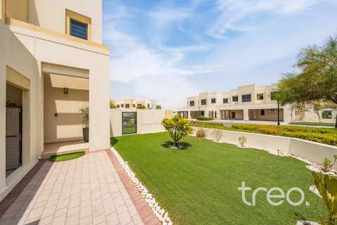 4 bedrooms Townhouse in Naseem Townhouses, UAE No. 188052 3