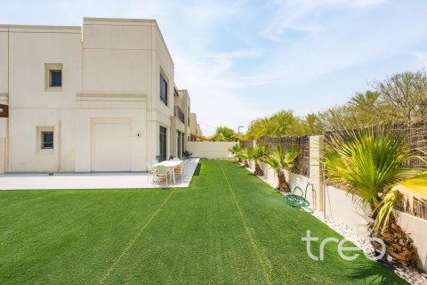 4 bedrooms Townhouse in Naseem Townhouses, UAE No. 188048 5