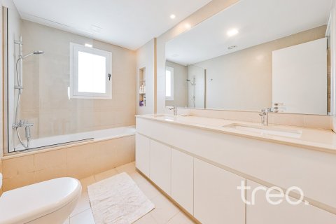 4 bedrooms Townhouse in Naseem Townhouses, UAE No. 188048 18