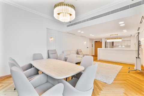 2 bedrooms Apartment in LA VIE Jumeirah Beach Residence, UAE No. 184346 5