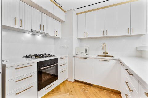 2 bedrooms Apartment in LA VIE Jumeirah Beach Residence, UAE No. 184346 7