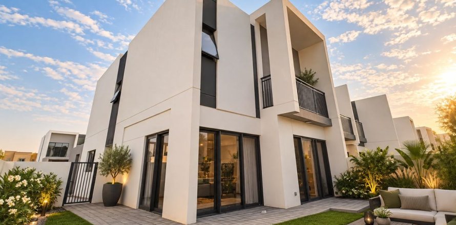 Villa de 4 chambres à Dubai, UAE No. 208477