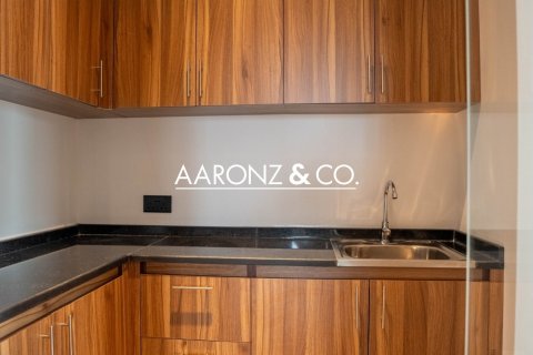 Office de 111m² à Business Bay, UAE No. 150502 17