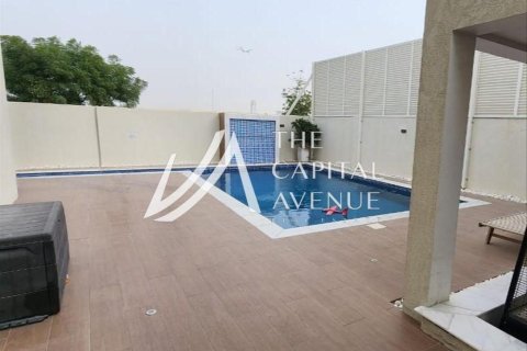4 bedrooms Villa on the Yas Island, UAE No. 86798 4