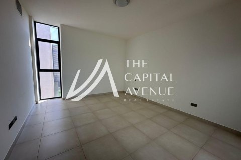 4 bedrooms Villa on the Yas Island, UAE No. 86798 15